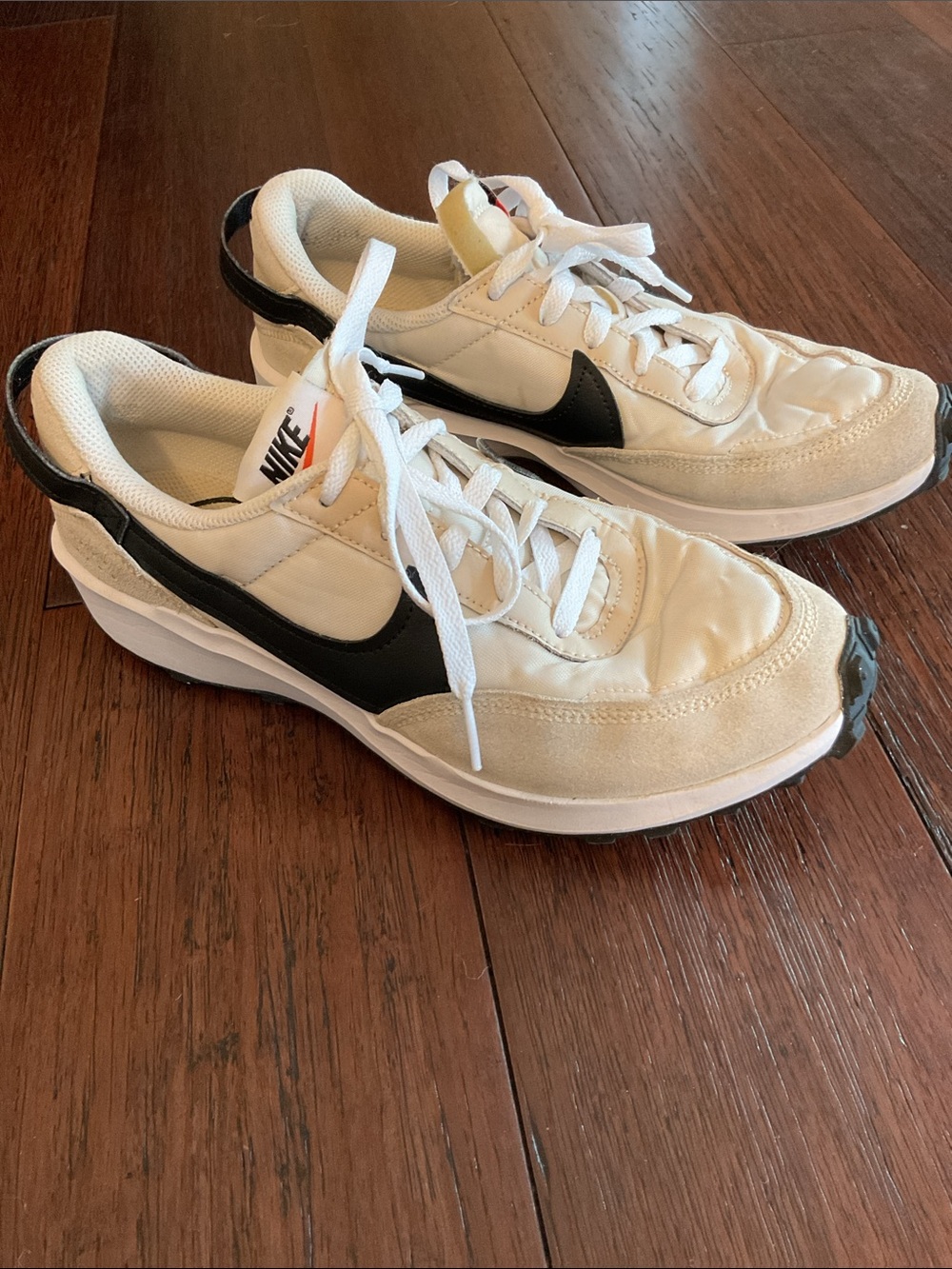 Nike Waffle Debut